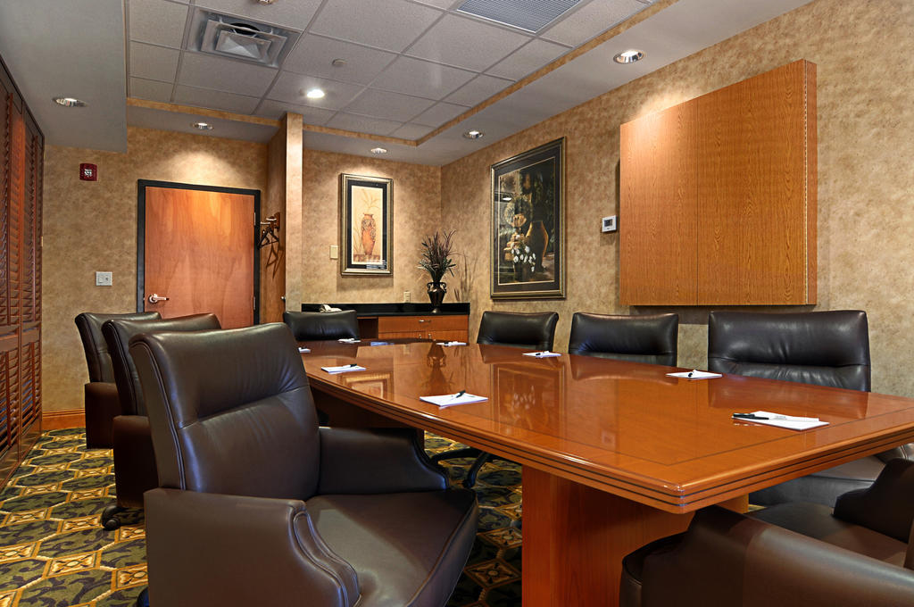 Wingate By Wyndham Lagrange Hotel Faciliteter billede